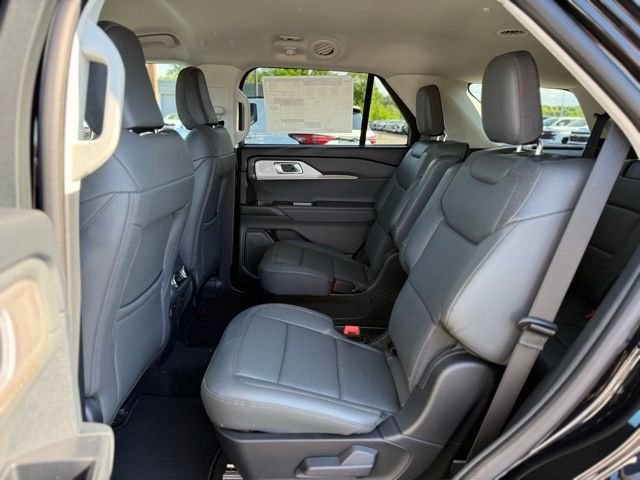 New 2026 Ford Explorer Active w/ Active Comfort Package AWD/4WD image 14