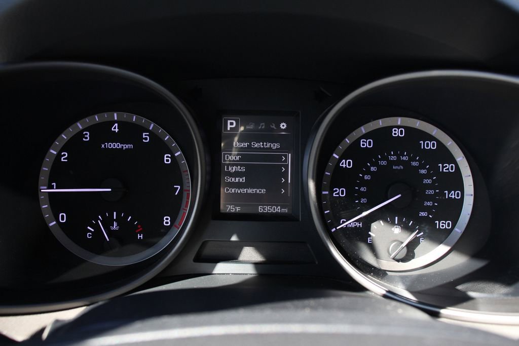 Used 2018 Hyundai Santa Fe SE FWD image 31