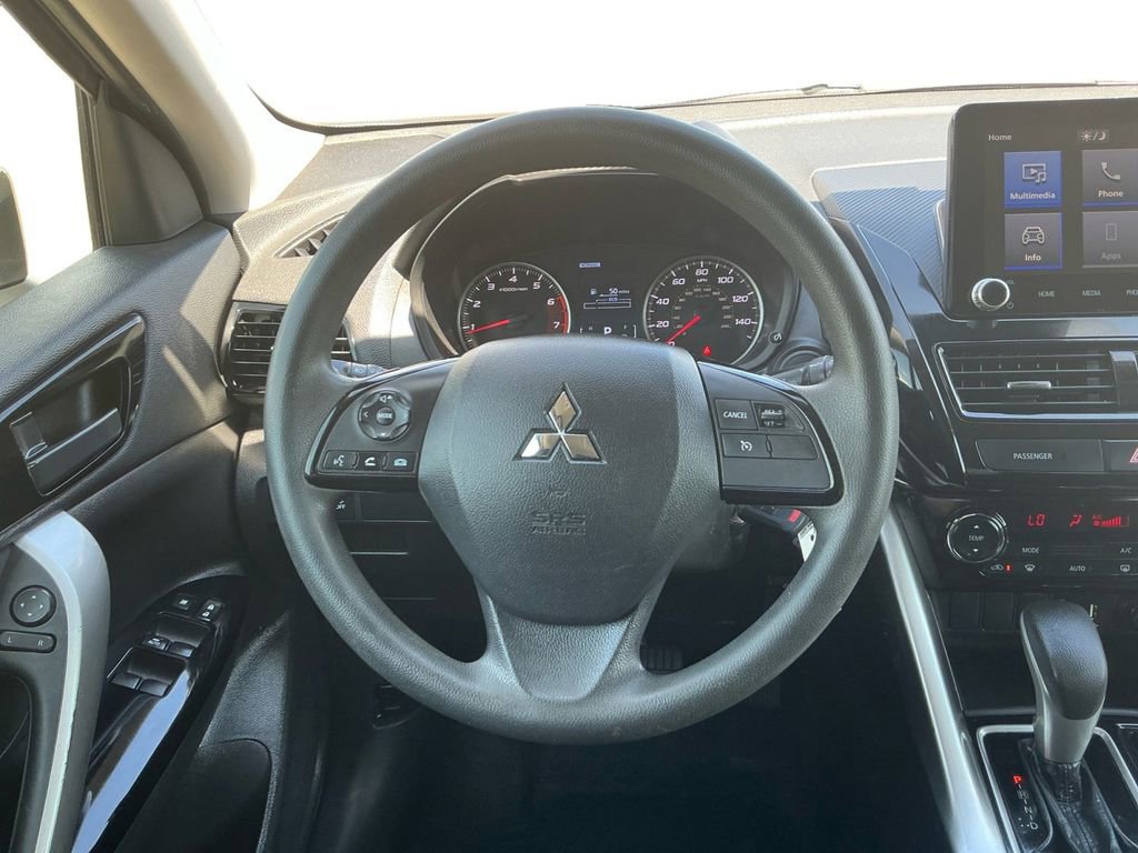 Used 2023 Mitsubishi Eclipse Cross LE AWD/4WD image 18