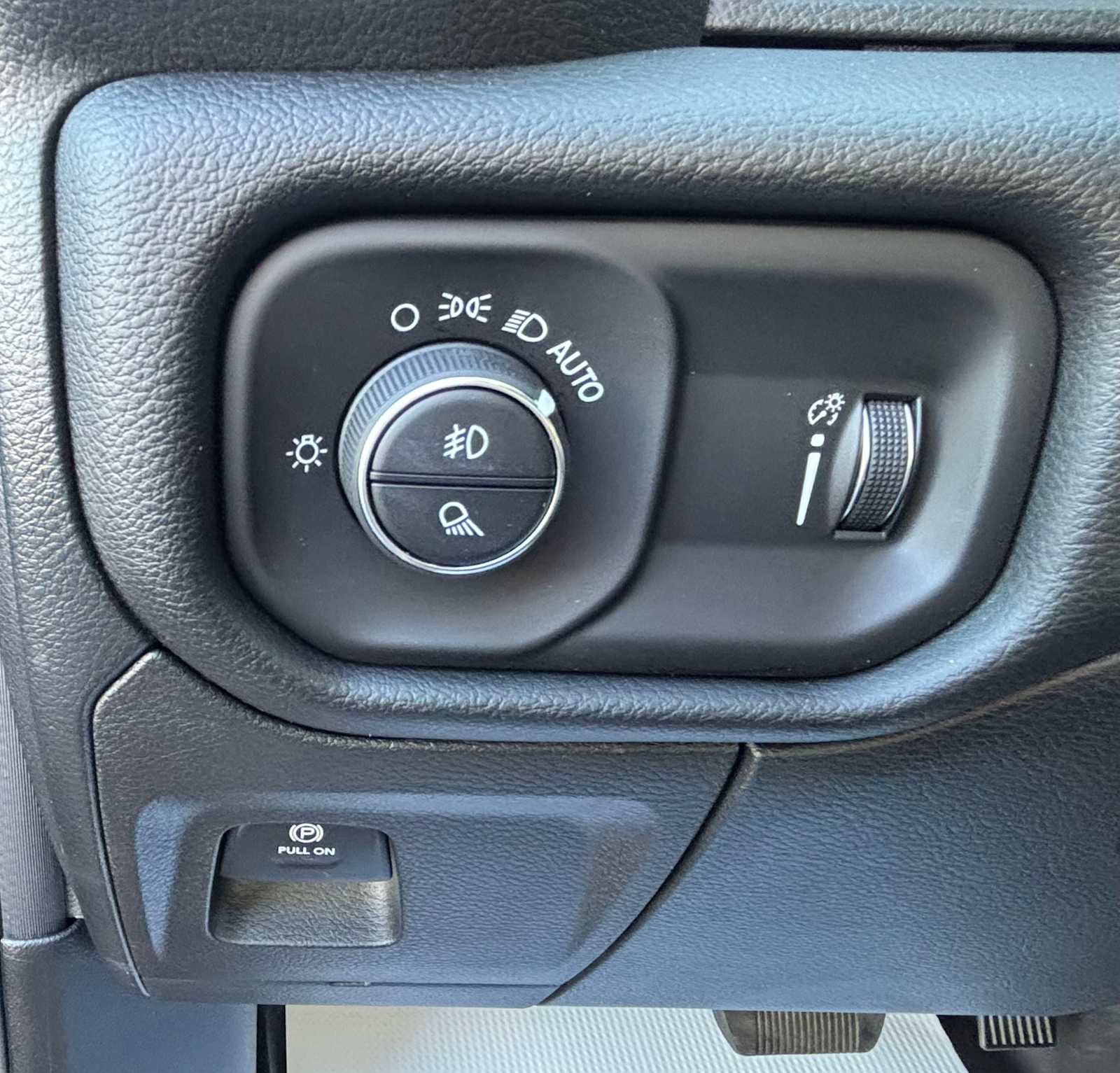 Used 2023 RAM 1500 Big Horn w/ Trailer Tow Group image 15