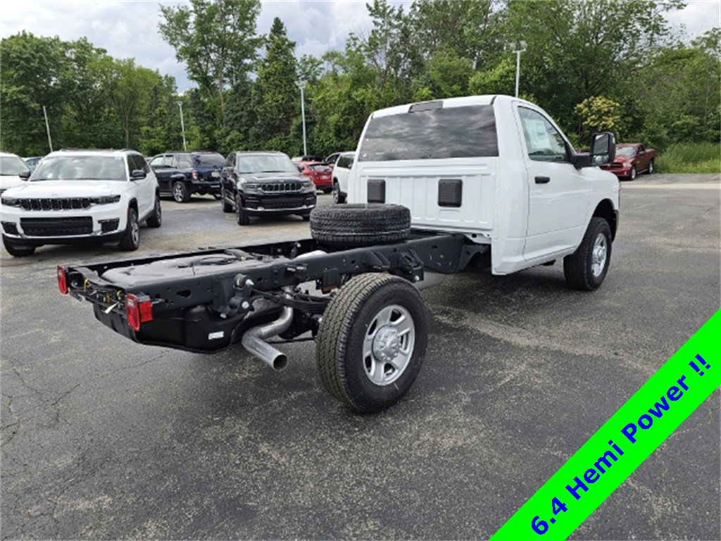 New 2024 RAM 3500 Tradesman image 5