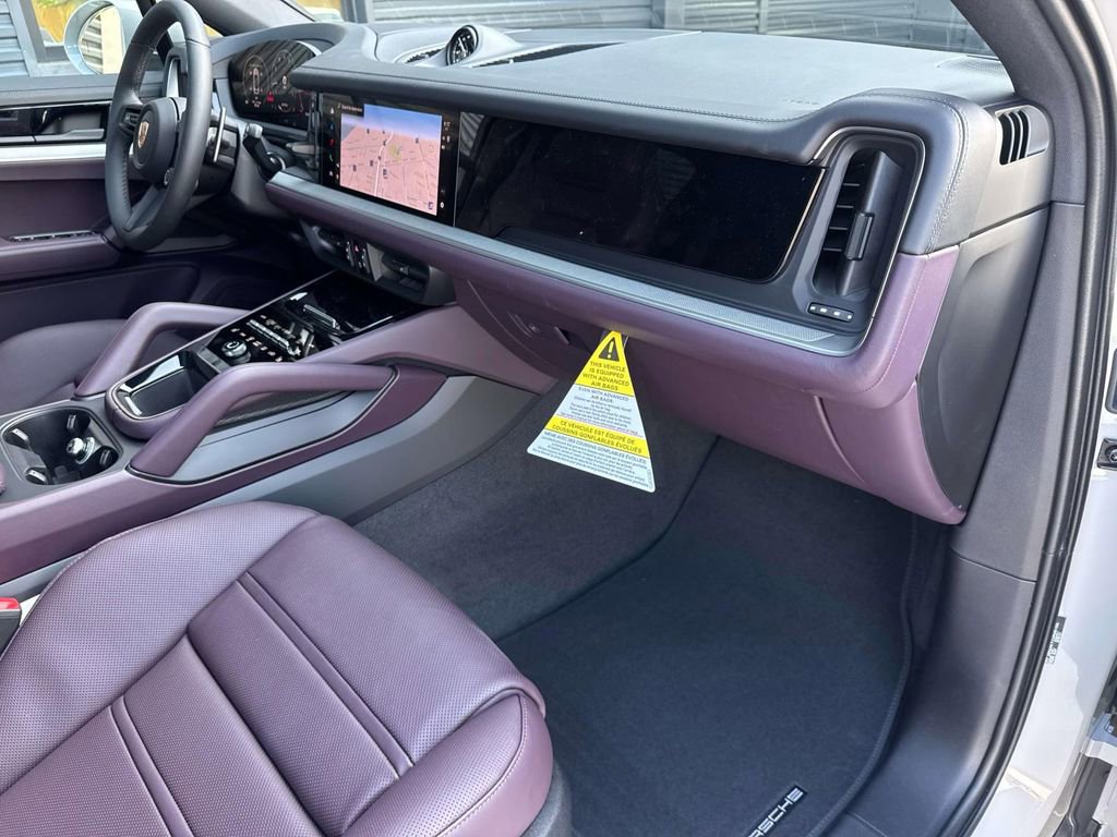 New 2026 Porsche Cayenne Coupe image 17