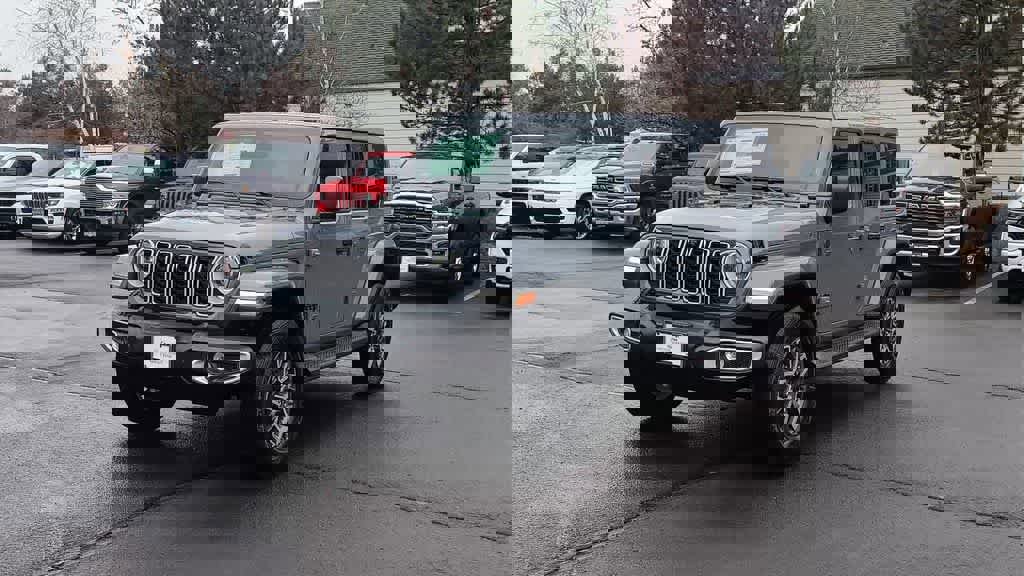 New 2026 Jeep Wrangler Sahara image 4