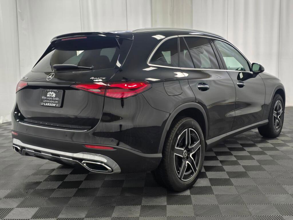 New 2026 Mercedes-Benz GLC 300 4MATIC image 6