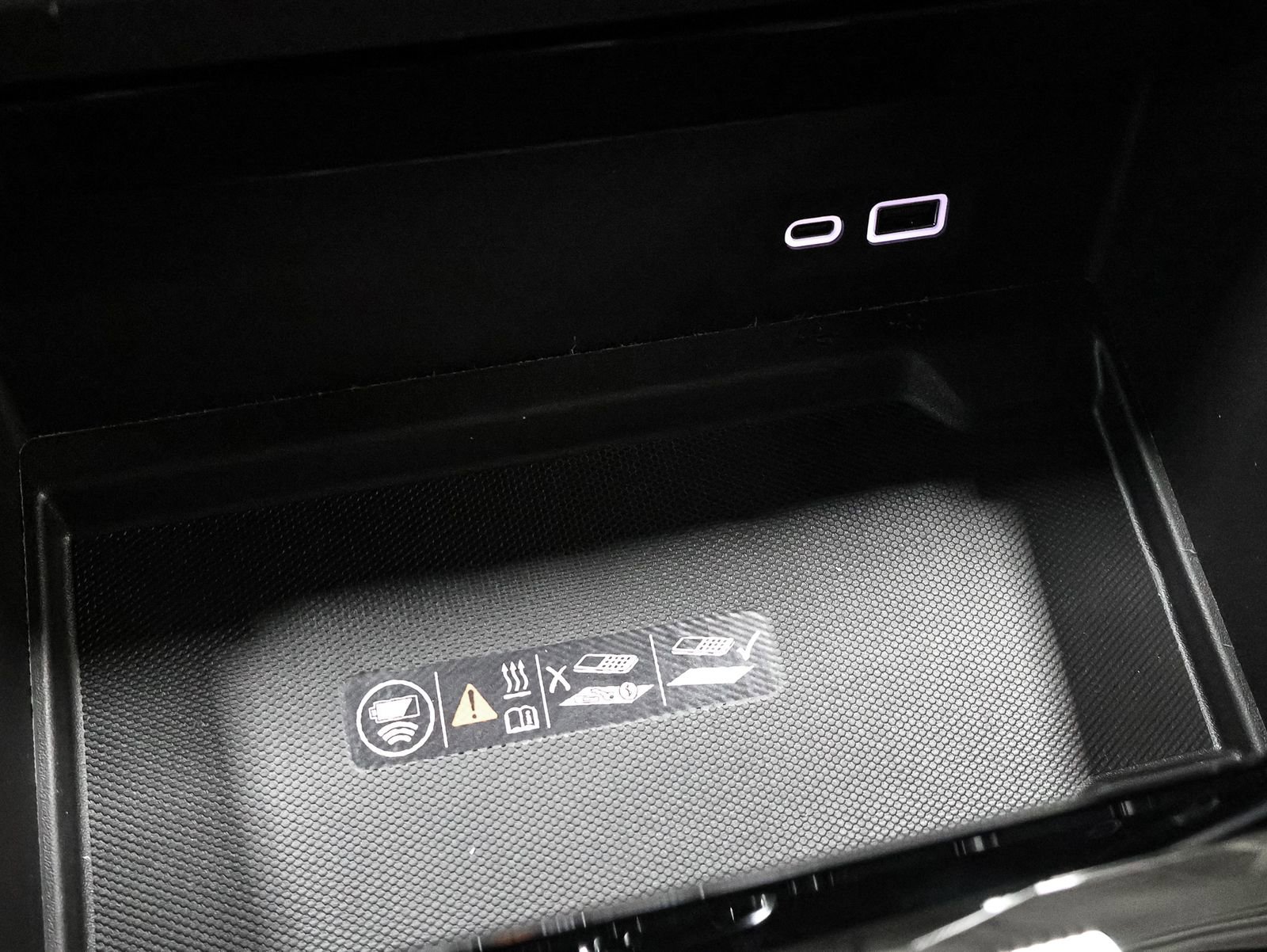 New 2026 GMC Yukon XL Elevation w/ LPO, Floor Liner Package image 31