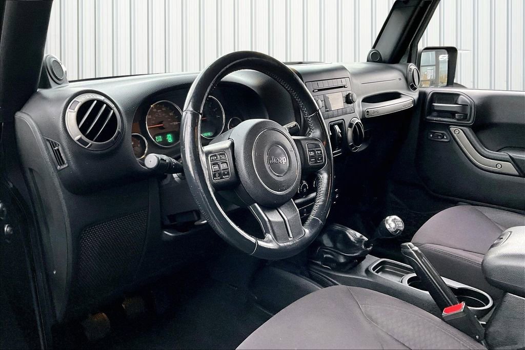 Used 2014 Jeep Wrangler Unlimited Sport w/ Power Convenience Group image 15