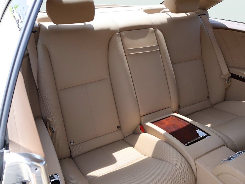 Used 2011 Mercedes-Benz CL 550 4MATIC image 12