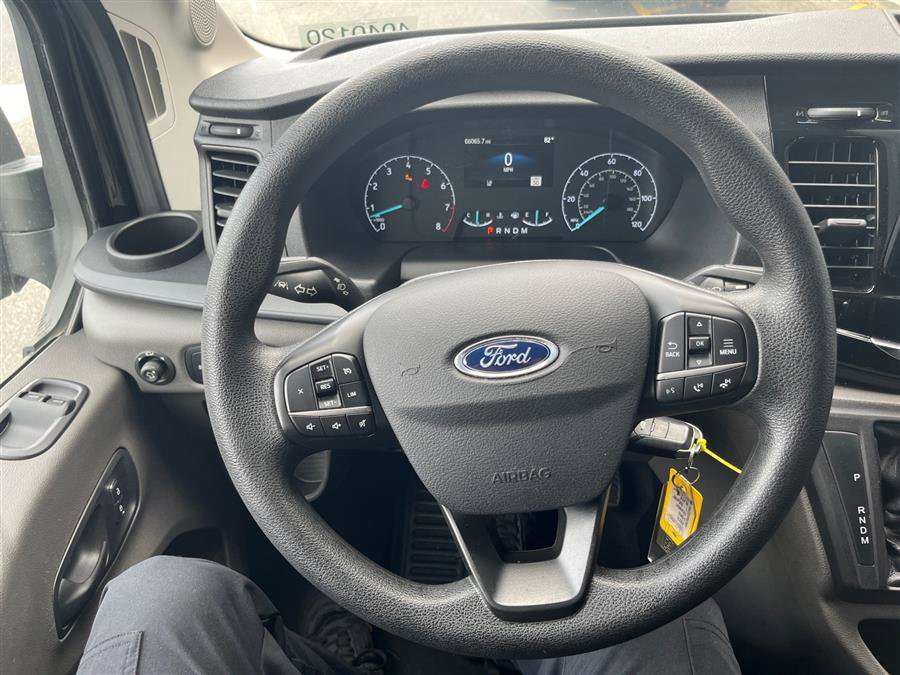 Used 2023 Ford Transit 350 XLT image 18