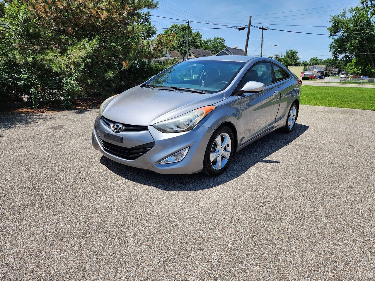 Used 2013 Hyundai Elantra FWD image 4