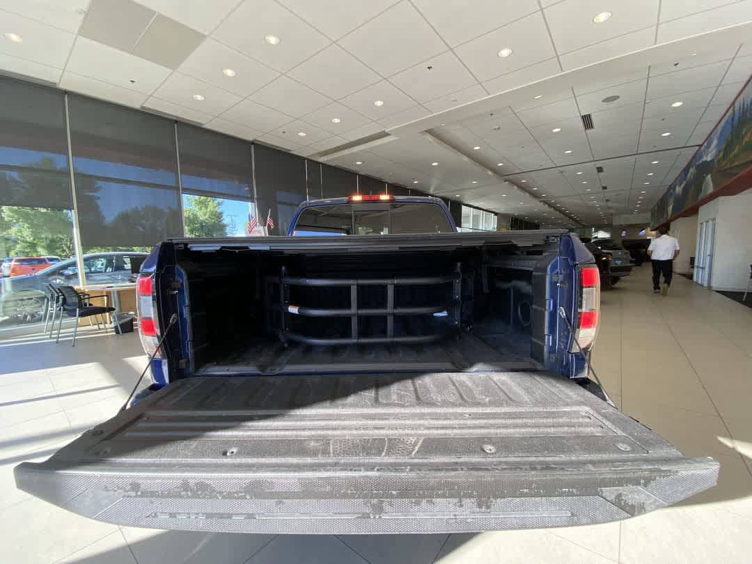 Used 2022 Nissan Frontier PRO-4X w/ Technology Package AWD/4WD image 26