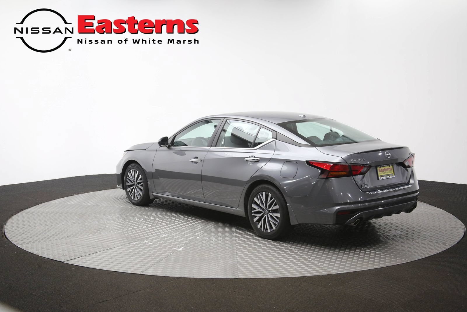 Used 2023 Nissan Altima 2.5 SV w/ SV Premium Package FWD image 64