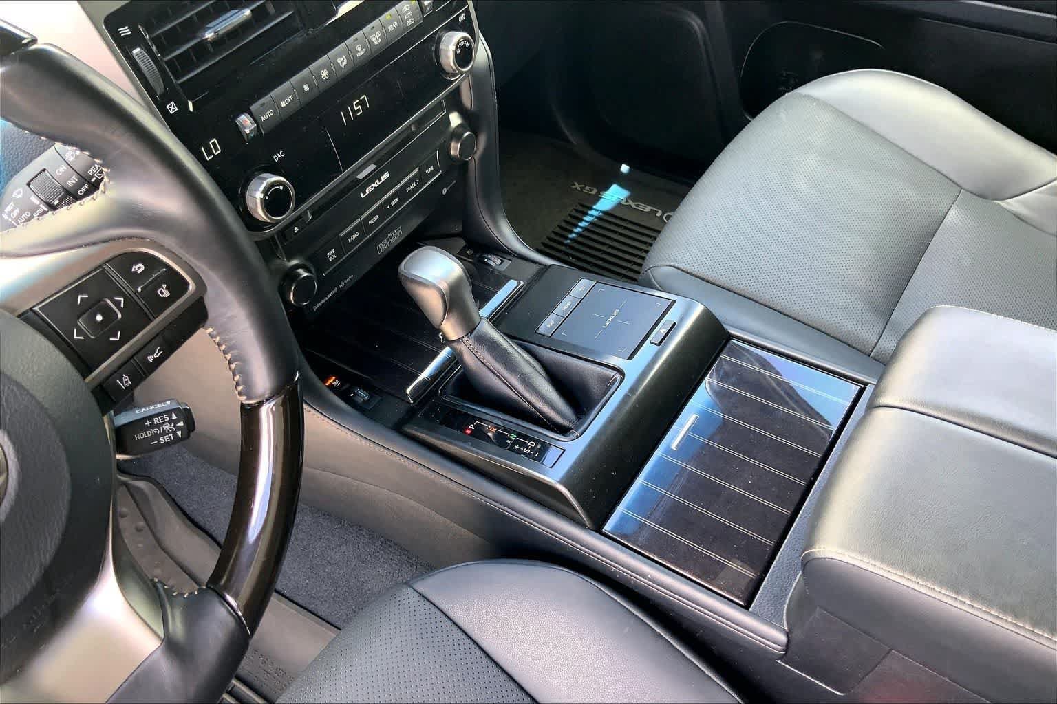 Used 2022 Lexus GX 460 Premium AWD/4WD image 16