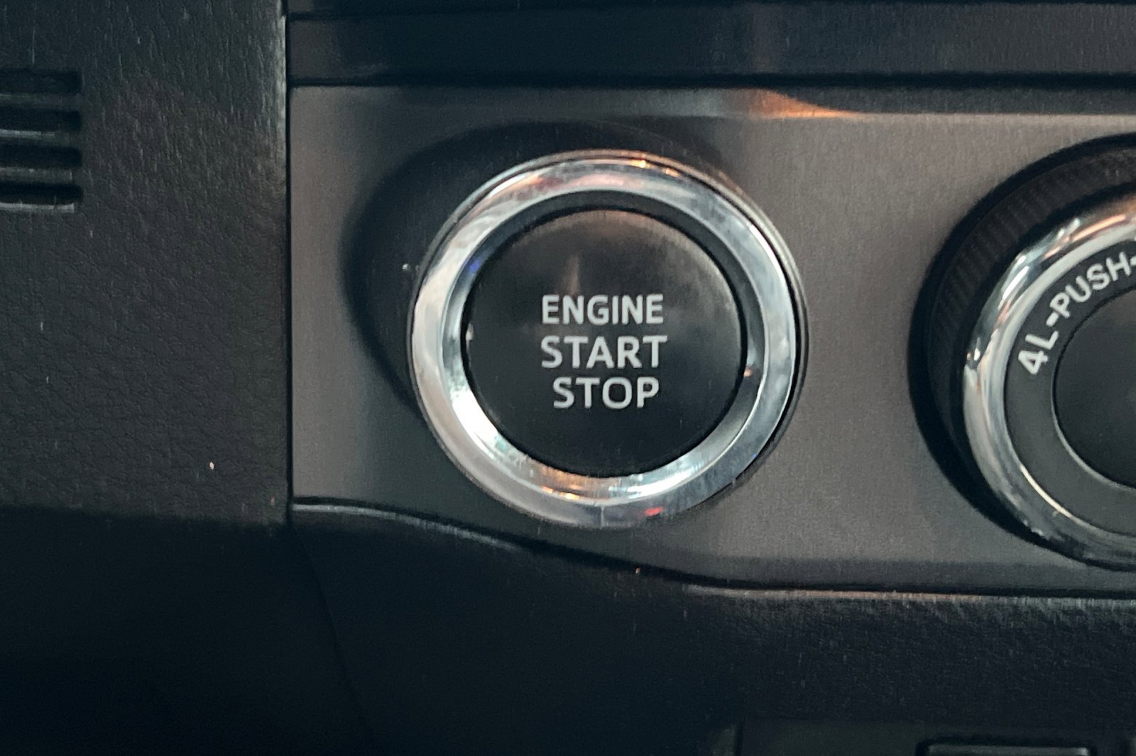 Used 2021 Toyota Tacoma TRD Off-Road image 23