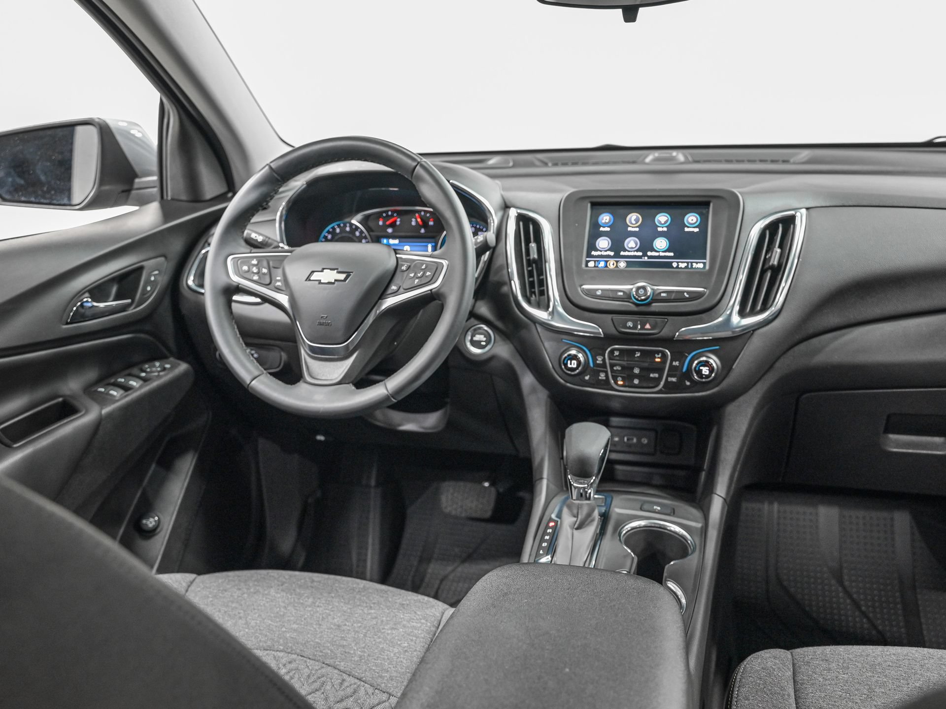 Used 2023 Chevrolet Equinox LT AWD/4WD image 30