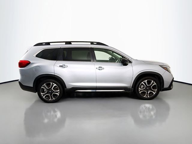 Used 2024 Subaru Ascent Touring AWD/4WD image 8