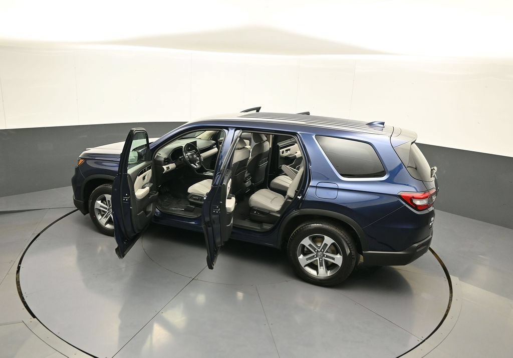Certified 2023 Honda Pilot EX-L image 45