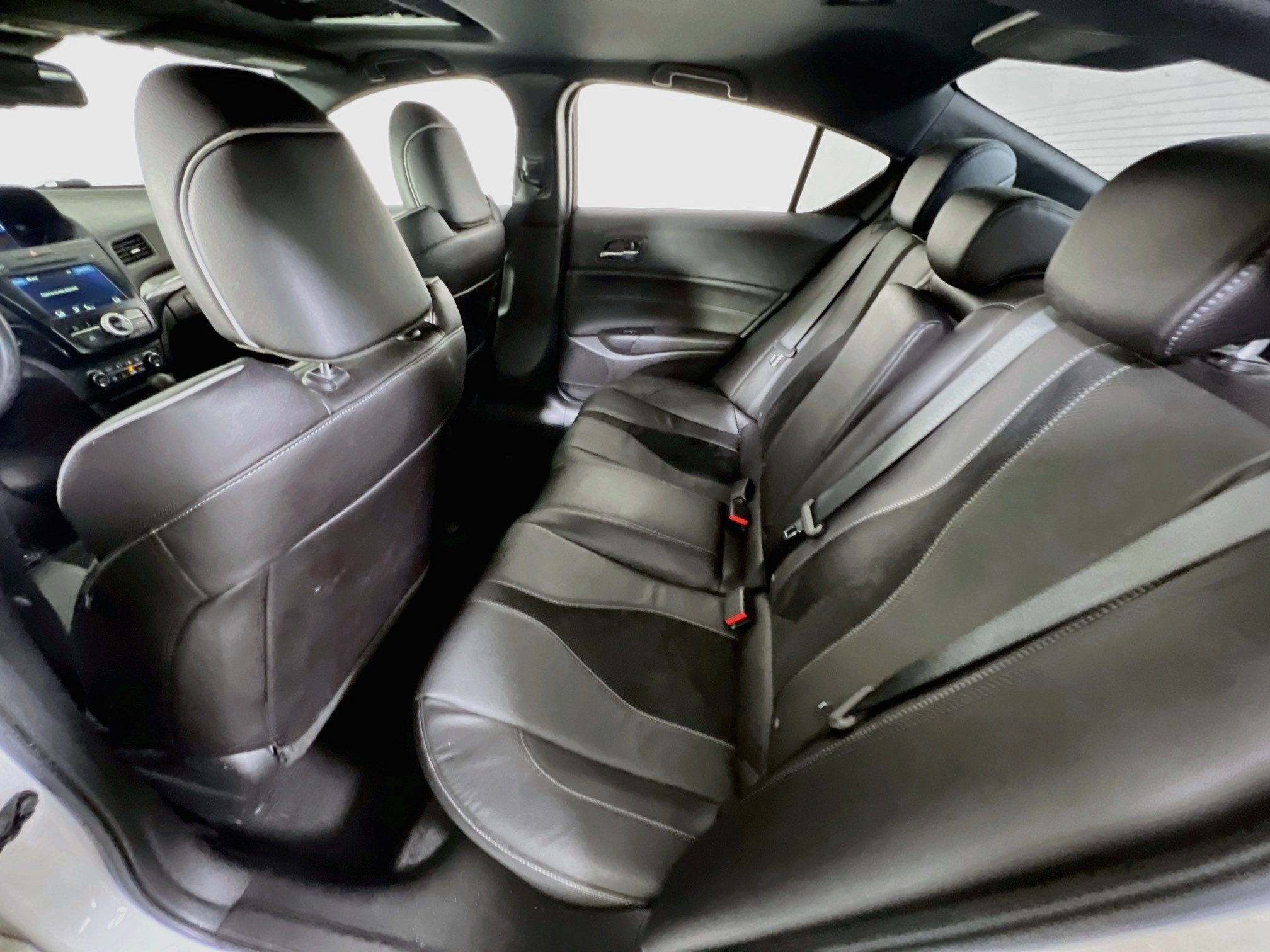 Used 2019 Acura ILX FWD image 24