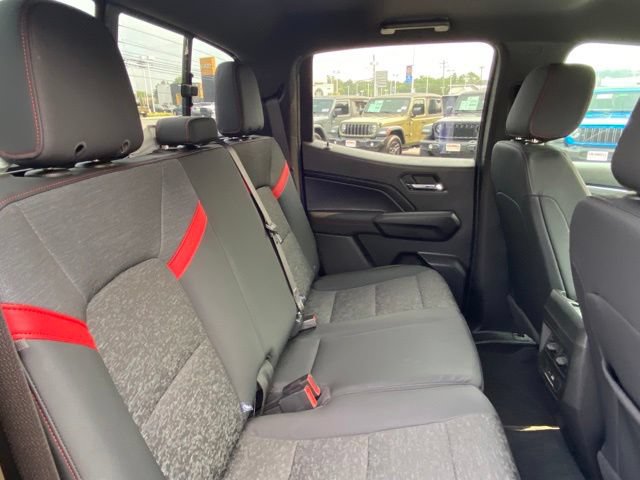 Used 2023 Chevrolet Colorado Z71 w/ Z71 Convenience Package 2 AWD/4WD image 25