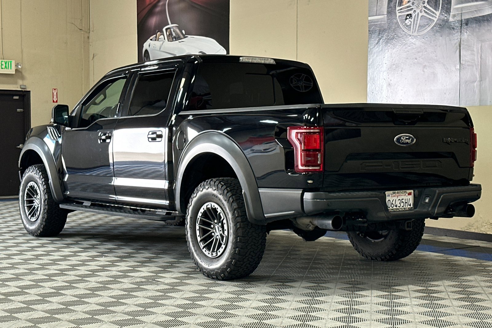 Used 2020 Ford F150 Raptor w/ Equipment Group 802A Luxury image 6