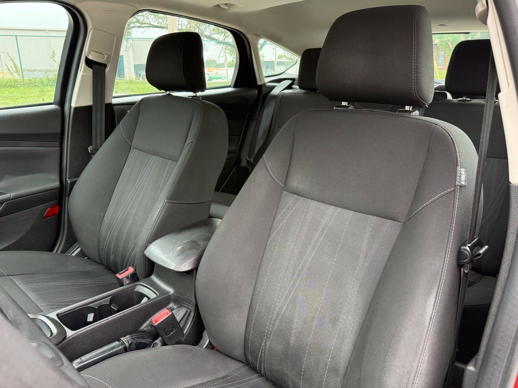 Used 2018 Ford Focus SEL FWD image 10