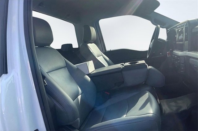 Used 2024 Ford F450 XL w/ XL Chrome Package image 8