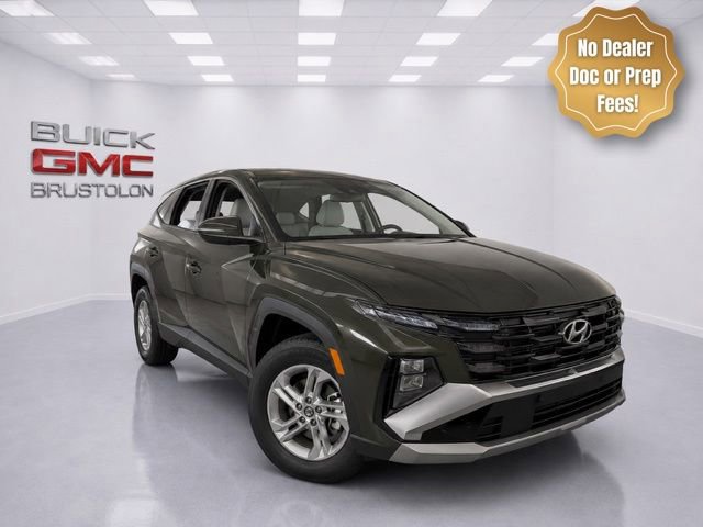 Used 2025 Hyundai Tucson SE AWD/4WD image 1