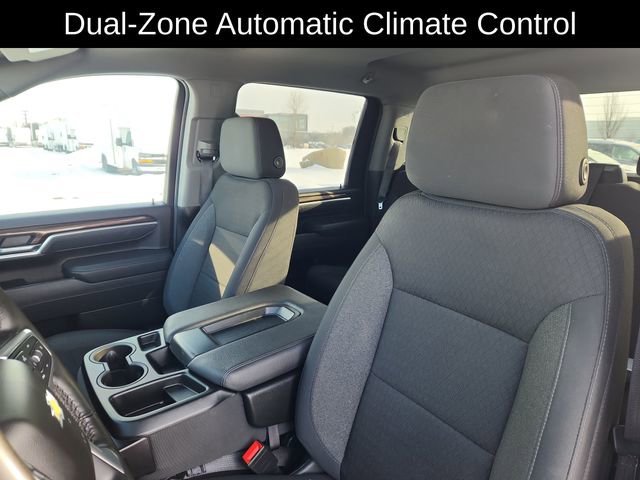 Used 2025 Chevrolet Silverado 2500 LT w/ Convenience Package image 21