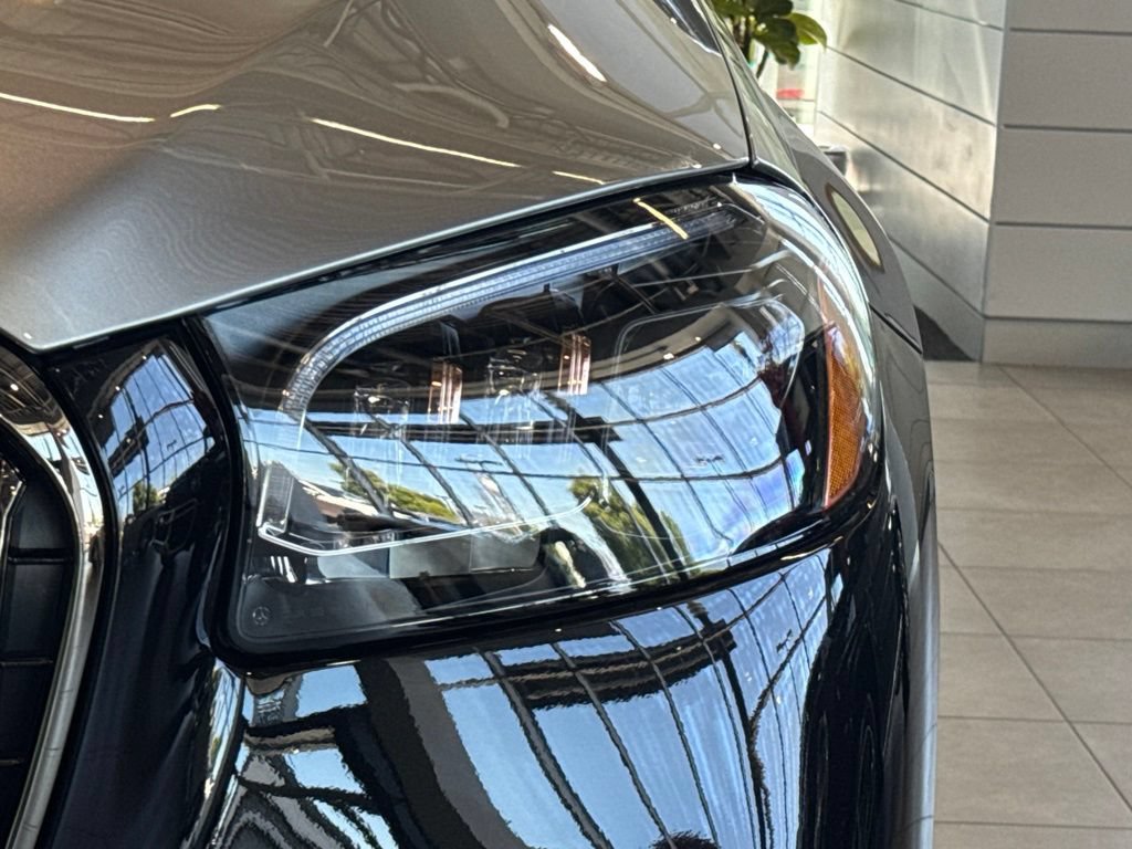 New 2026 Mercedes-Benz Maybach GLS 600 4MATIC image 12