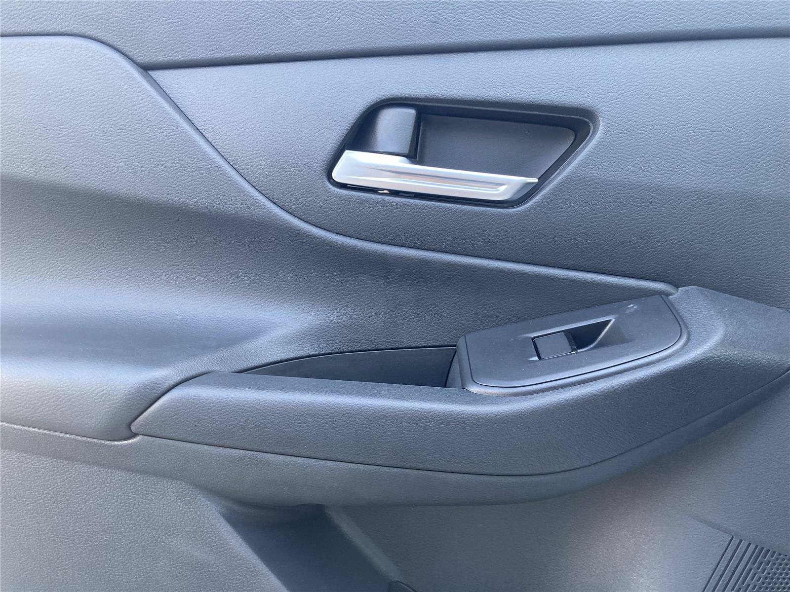 New 2026 Nissan Sentra SV w/ SV Convenience Package FWD image 27
