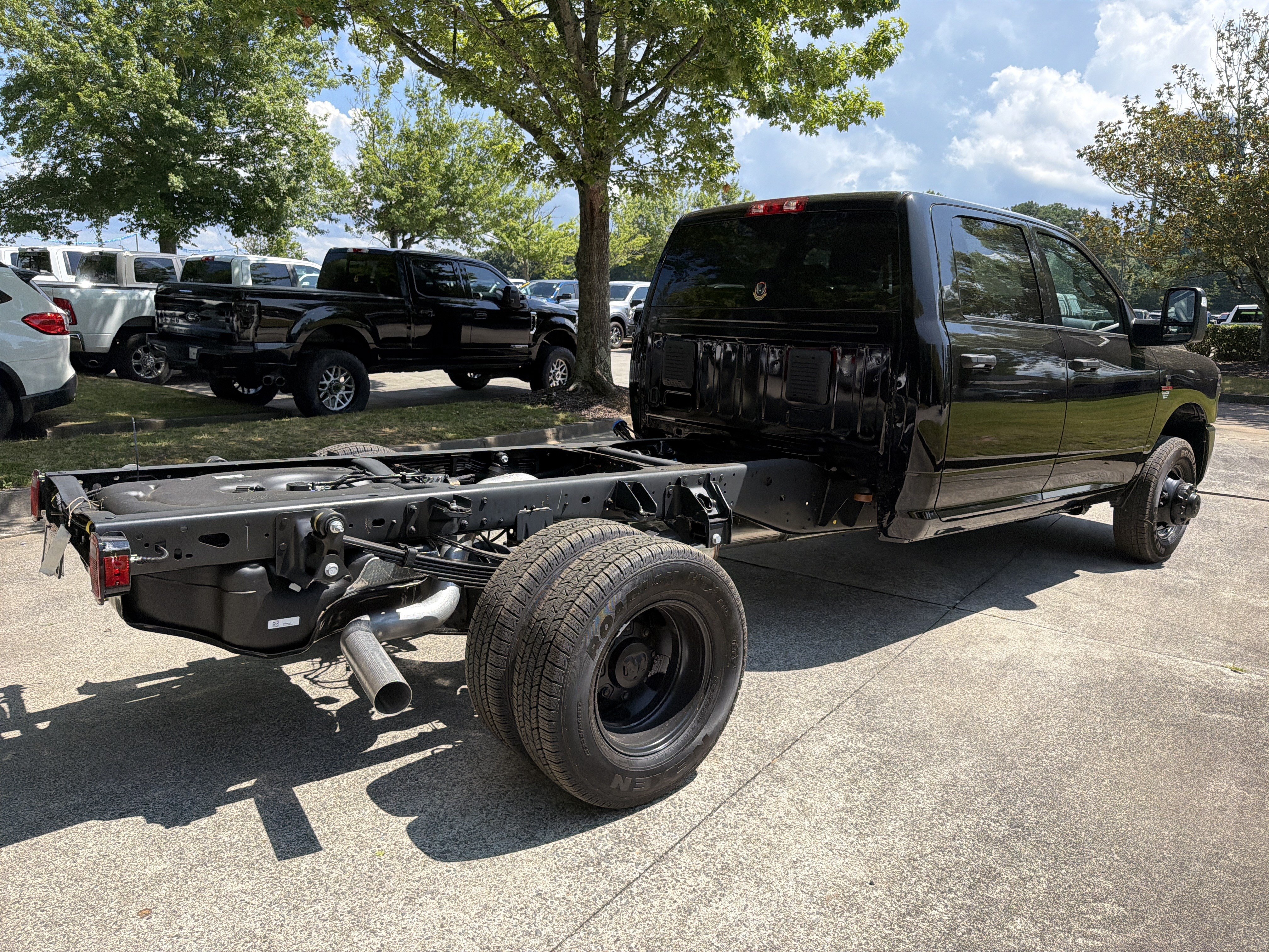 New 2026 RAM 3500 Tradesman AWD/4WD image 7
