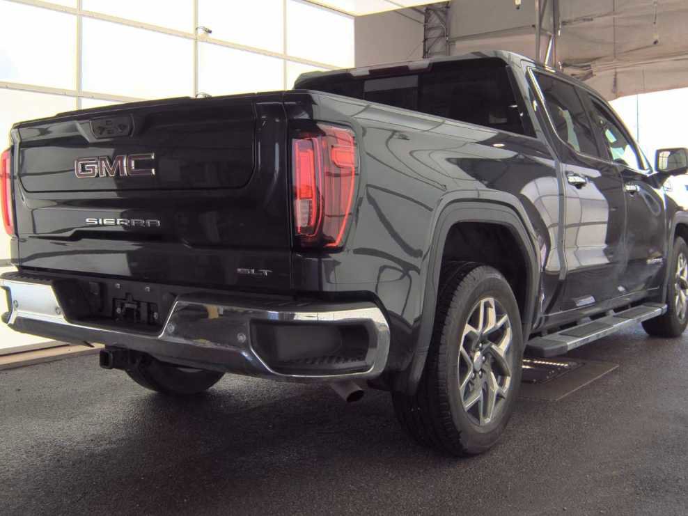 Used 2024 GMC Sierra 1500 SLT w/ SLT Premium Plus Package image 4