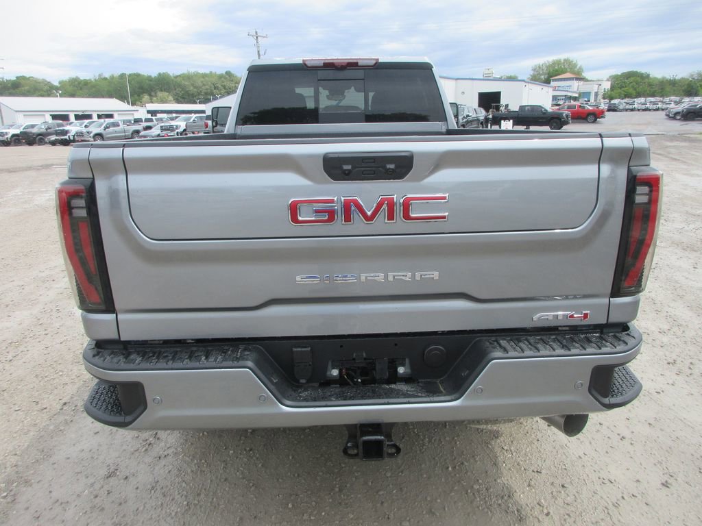 New 2026 GMC Sierra 3500 AT4 w/ AT4 Premium Plus Package AWD/4WD image 6