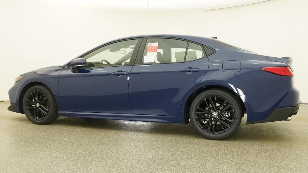 New 2026 Toyota Camry SE image 3