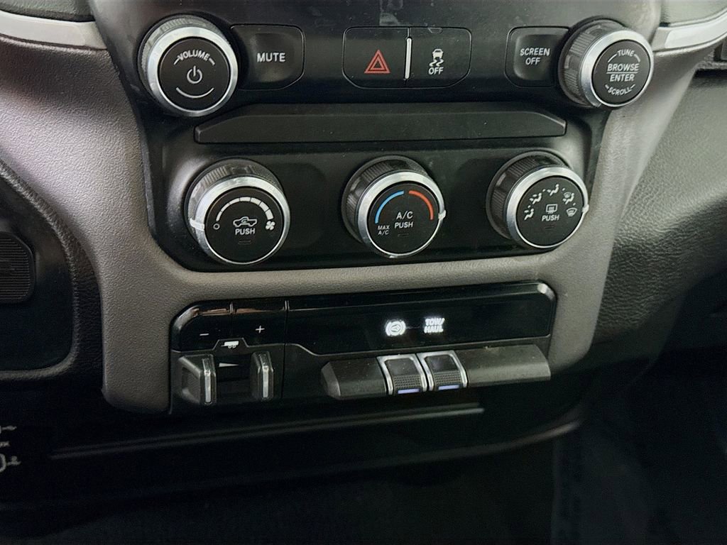 Used 2024 RAM 3500 Big Horn image 8