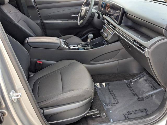 Used 2025 Hyundai Tucson SE FWD image 20