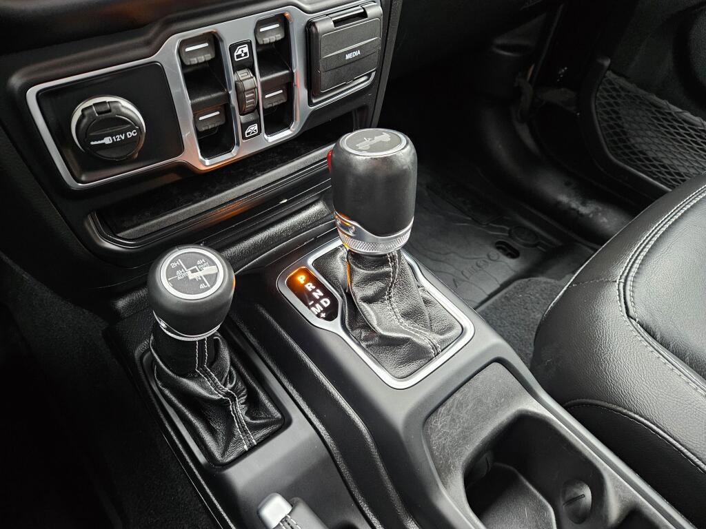 Used 2021 Jeep Wrangler Unlimited Sahara 4xe w/ Cold Weather Group image 27