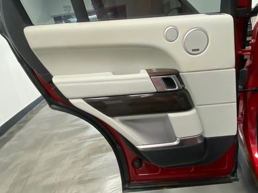 Used 2016 Land Rover Range Rover Autobiography image 44