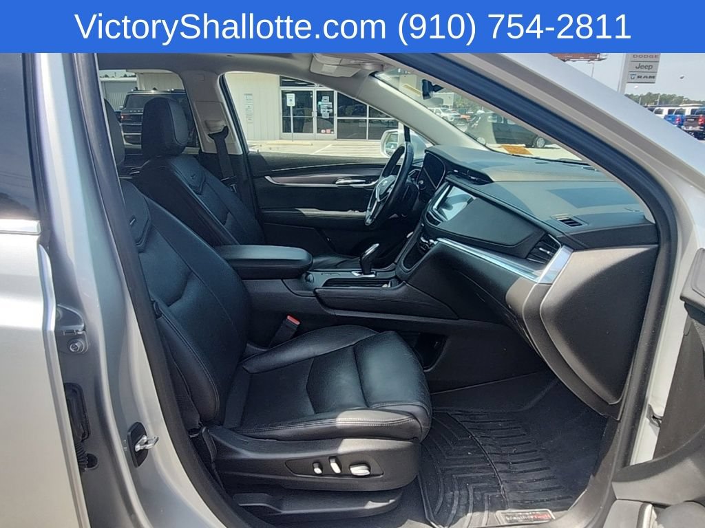 Used 2019 Cadillac XT5 Premium Luxury FWD image 36