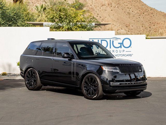 New 2026 Land Rover Range Rover SE image 4