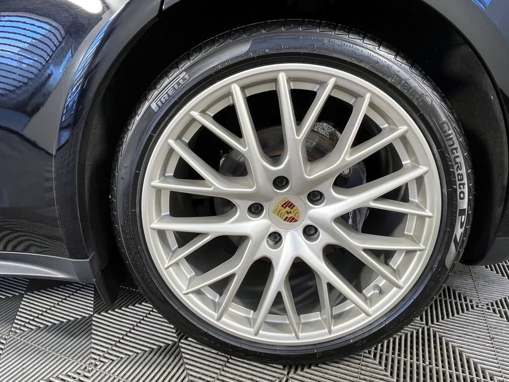 Used 2020 Porsche Panamera 4 AWD/4WD image 14