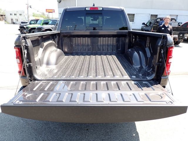 New 2026 RAM 1500 Express AWD/4WD image 7