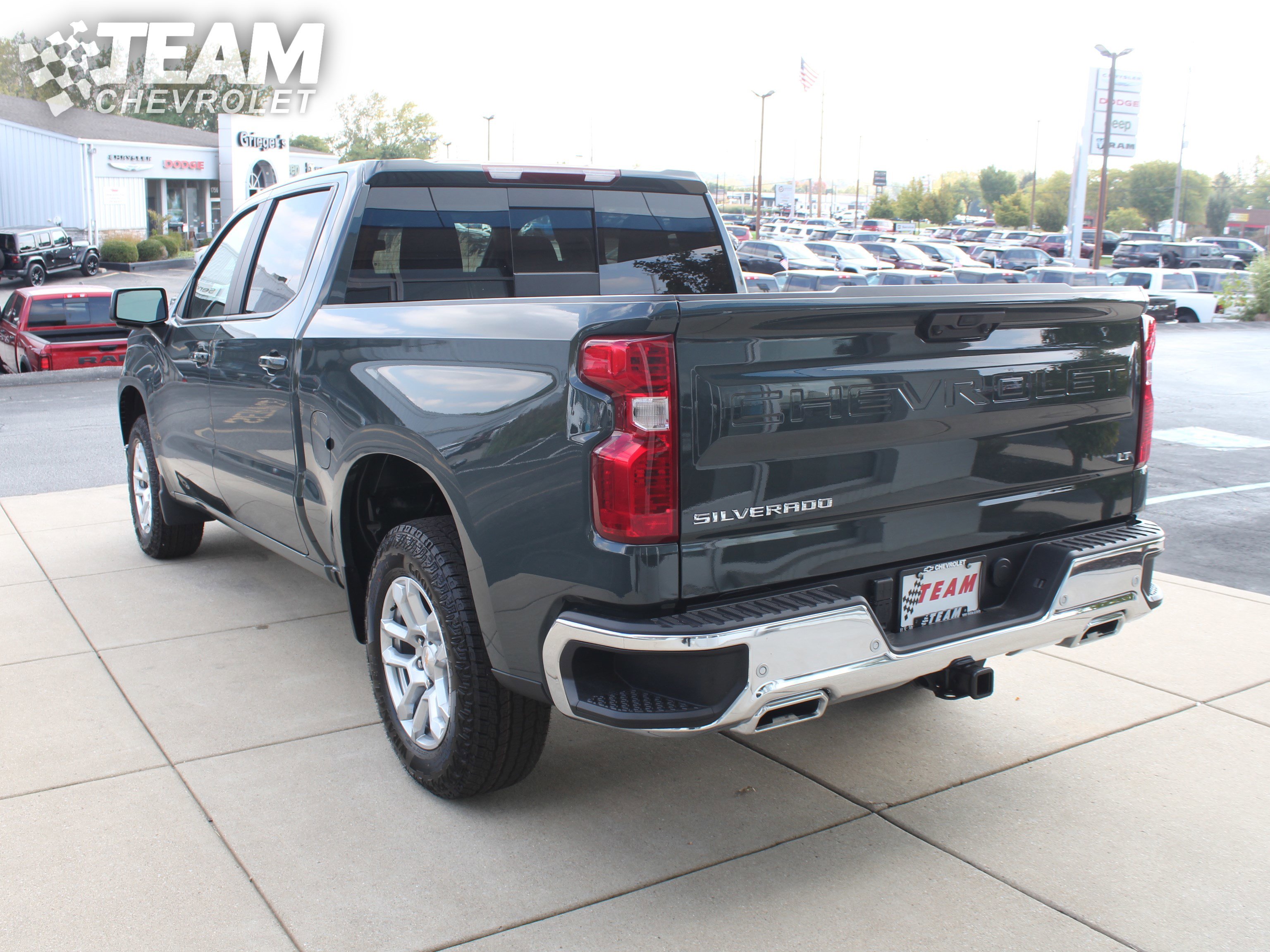 New 2026 Chevrolet Silverado 1500 LT w/ Z71 Off-Road Package image 6