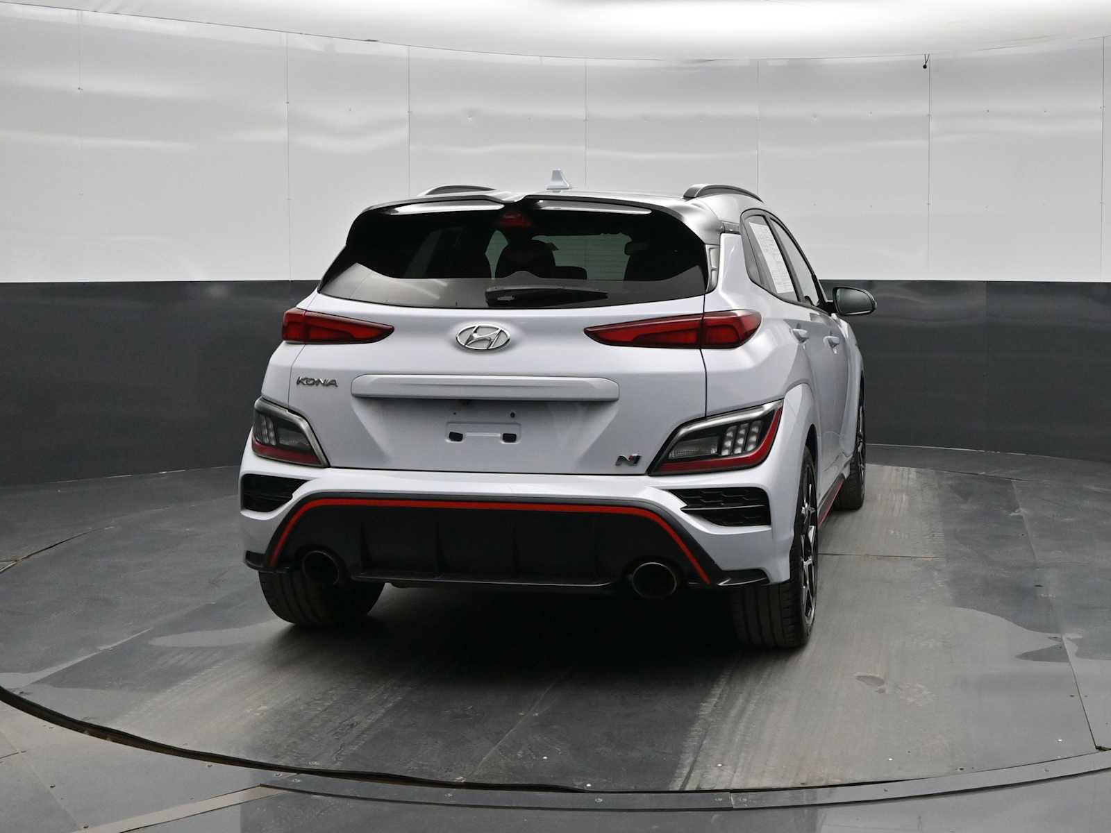 Used 2022 Hyundai Kona N FWD image 4