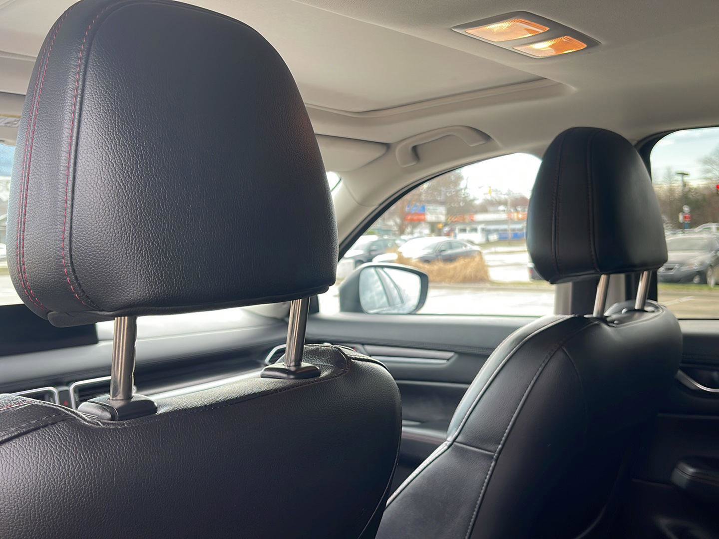 Used 2024 MAZDA CX-5 Carbon Edition image 19