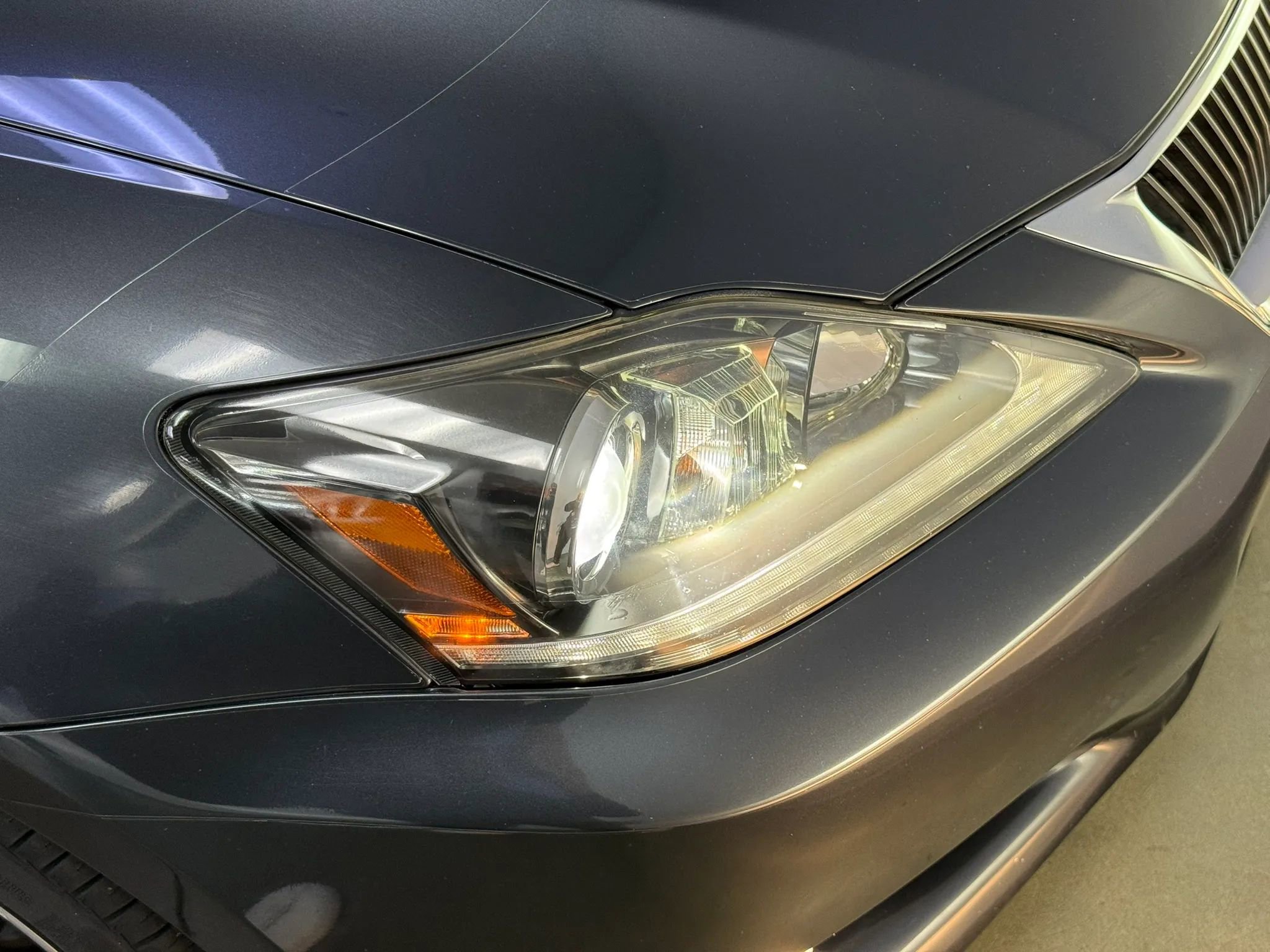 Used 2011 Lexus IS 250C w/ Luxury Pkg RWD image 32