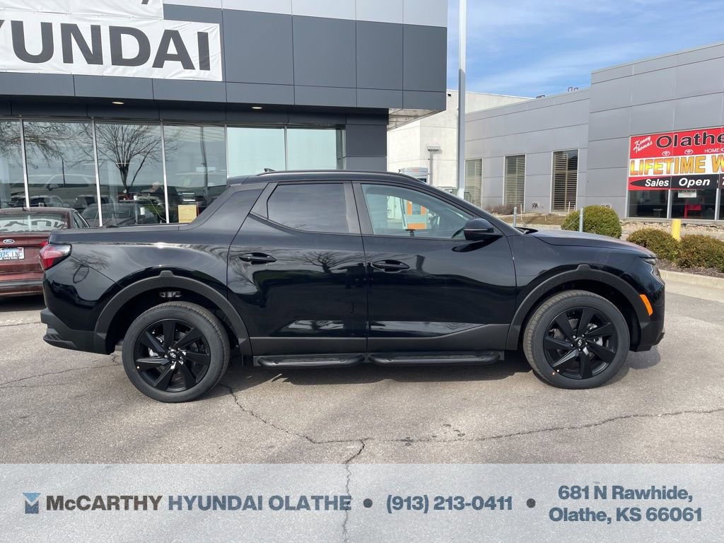 Used 2024 Hyundai Santa Cruz Night image 14