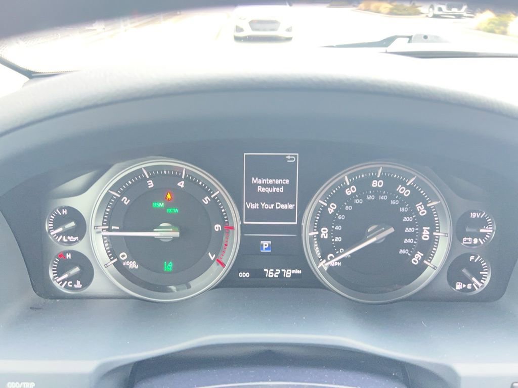 Used 2018 Toyota Land Cruiser image 66