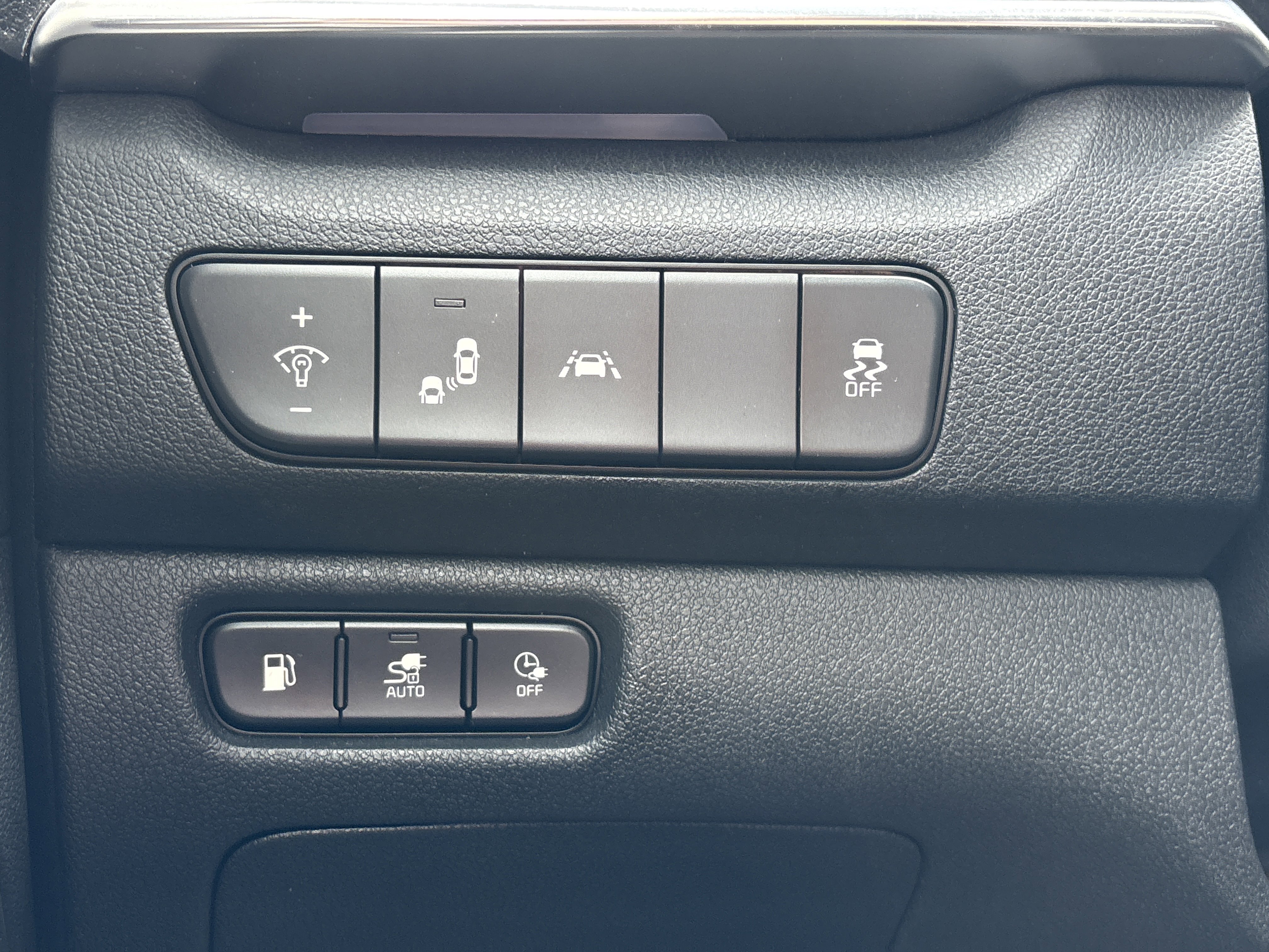 Used 2020 Kia Niro EX FWD image 29