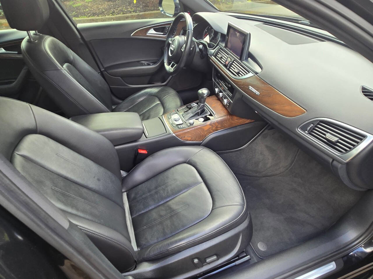 Used 2015 Audi A6 TDI Premium Plus w/ Driver Assistance Package image 12