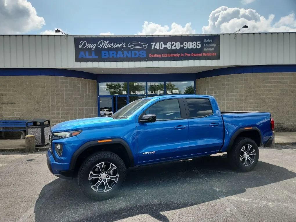 Used 2024 GMC Canyon AT4 w/ Technology Package AWD/4WD image 1